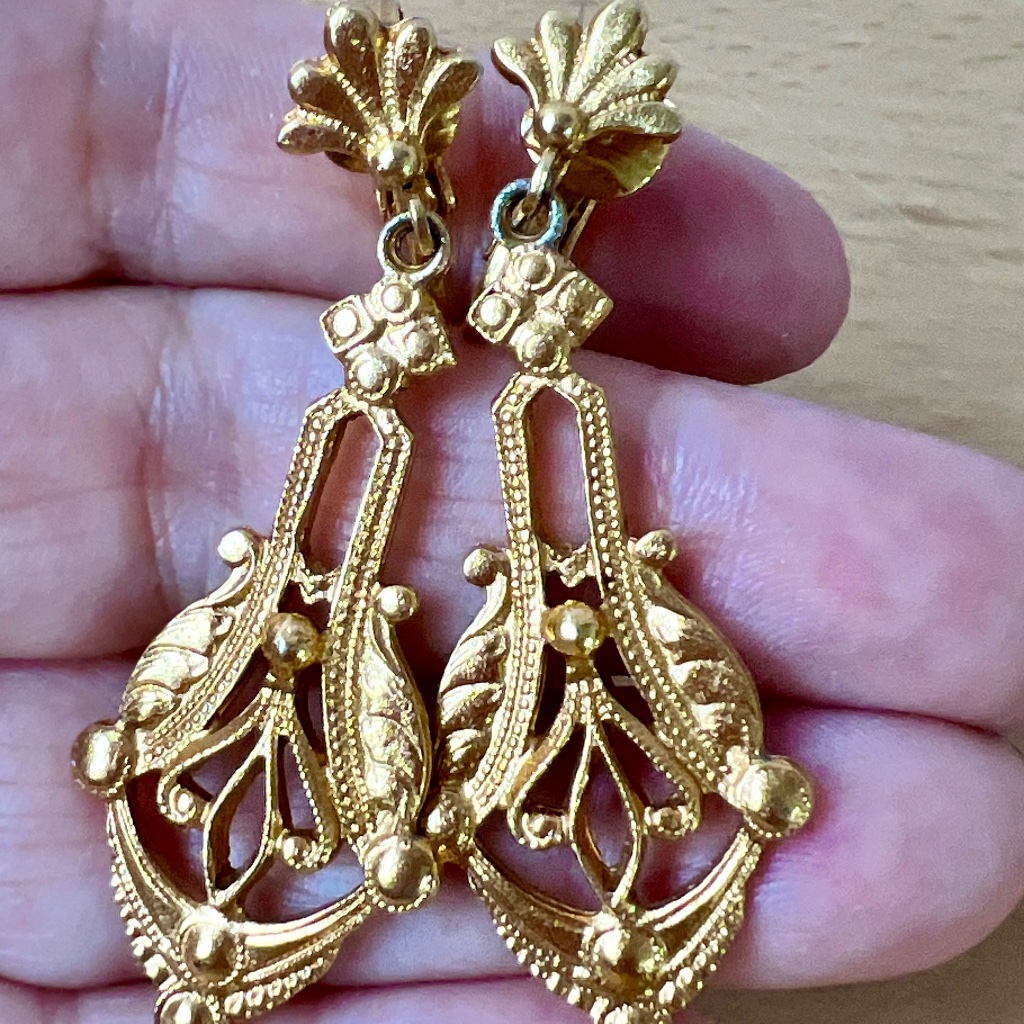 Vintage Designer Florenza Goldtone Ornate Long Drop Dangle Earrings Statement 299$